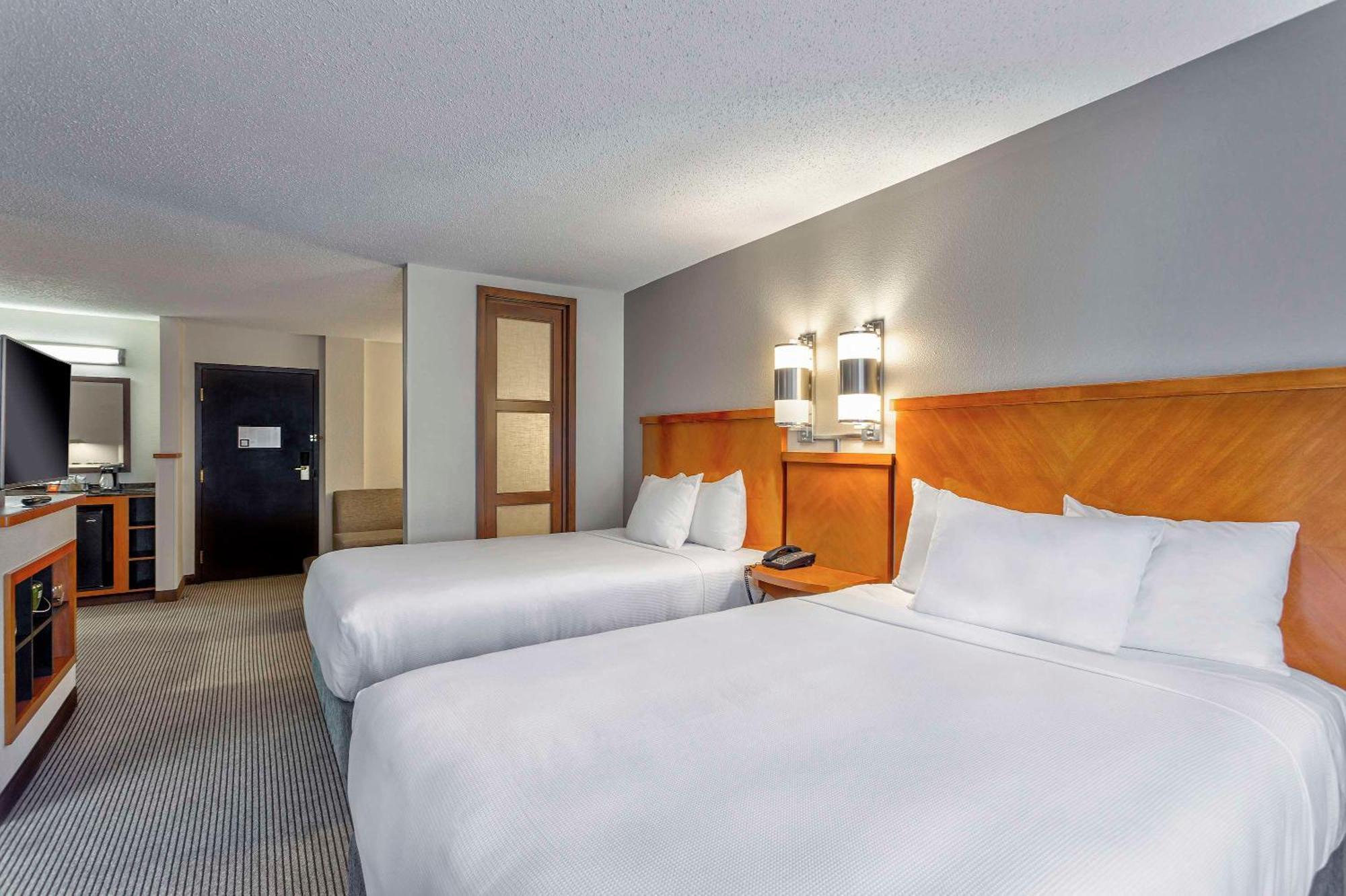 Hyatt Place Kansas City/Overland Park/Convention Center Ngoại thất bức ảnh