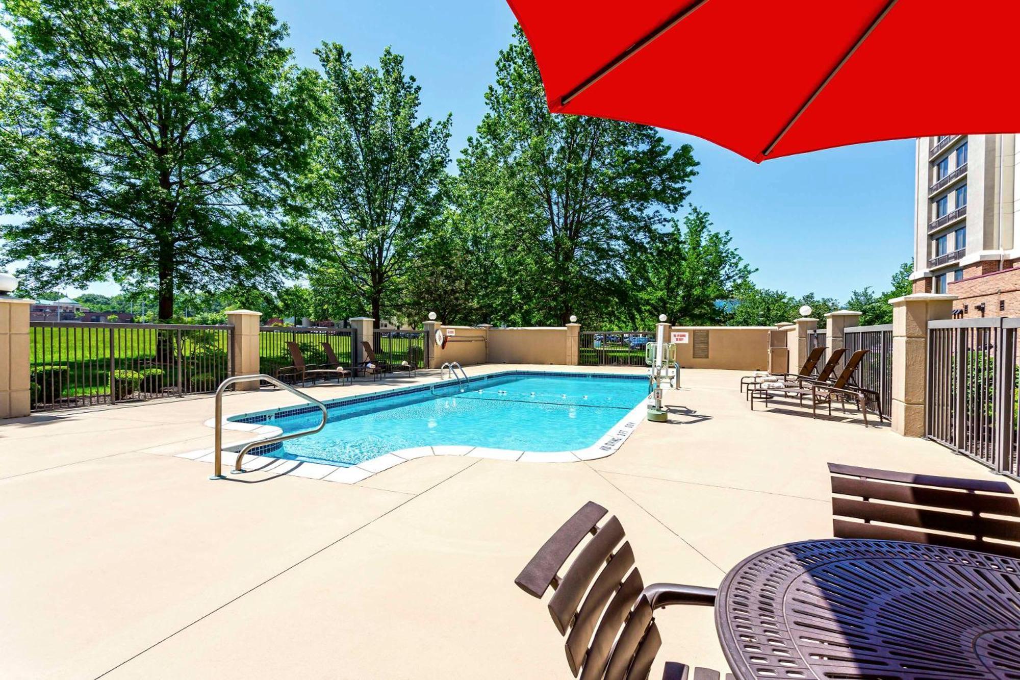 Hyatt Place Kansas City/Overland Park/Convention Center Ngoại thất bức ảnh