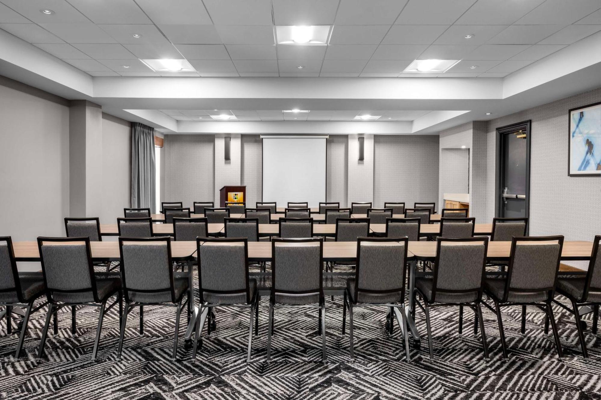 Hyatt Place Kansas City/Overland Park/Convention Center Ngoại thất bức ảnh